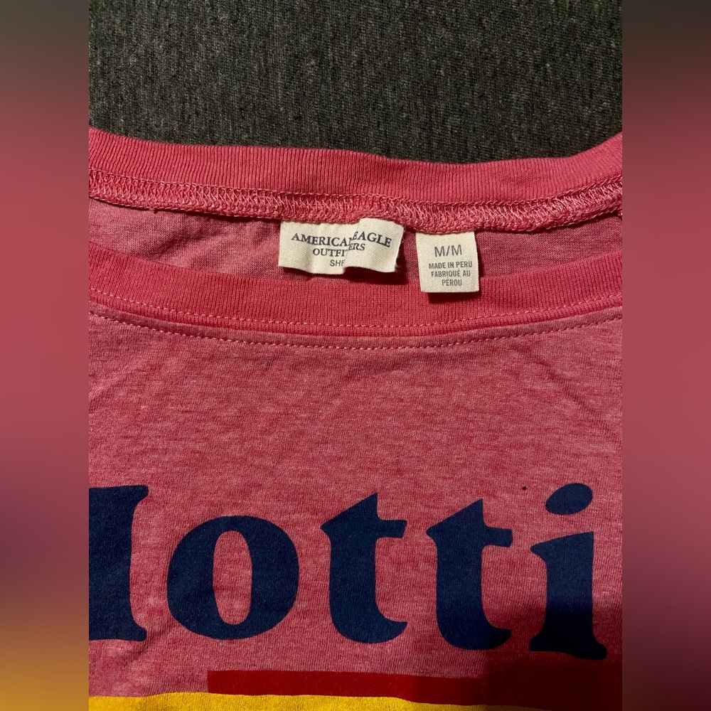 American Eagle Outfitters Pink Hottie Graphic Tee - Picture 2 of 4